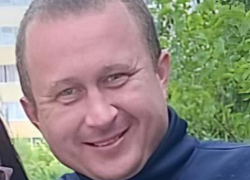 Автослесарь ушел на поиски потерянного телефона и исчез в Волгограде