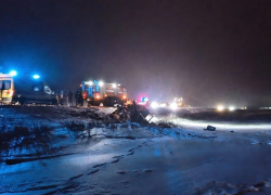 Лопнуло колесо: 17-летняя оказалась в числе погибших в ДТП с фурой под Волгоградом 