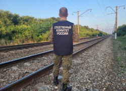 12-летняя девочка погибла под колесами пассажирского поезда под Волгоградом 