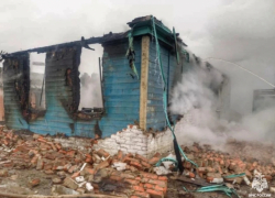 Молодой муж сжег жену под Волгоградом, детей вывели в последний момент