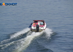 Рыбак из Уфы трагически погиб в Волгограде, ударившись головой об катер во время плавания 