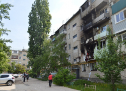 Всю ночь дежурили полиция и МЧС: что известно о взрыве в жилом доме в Михайловке 