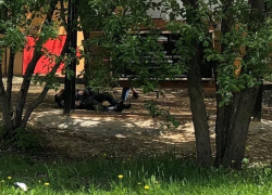 В центре Урюпинска нашли повешенным 25-летнего парня