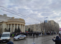 В Волгограде частично перекрыли проспект Ленина