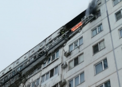 Сын погиб, мама – в тяжелом состоянии: подробности крупного пожара под Волгоградом 