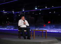 «Проблемы дали о себе знать»: в Волгограде губернатор под звёздами рассказал о своих планах на будущее