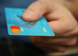 Волгоградского солдата заставили вернуть в десятикратном размере украденное с карты сослуживца