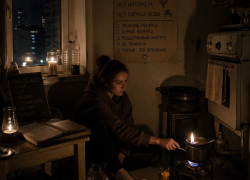 «Нет горячей воды, интернета и света»: спартанские условия устроили жителям Заканалья в Волгограде