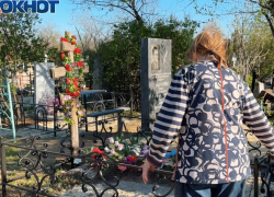 Зефирки на могилке: поминки на кладбище на Пасху обсуждают в Волгограде 