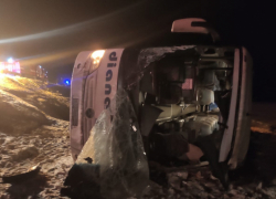 Пятеро детей ранены в перевернувшемся волгоградском автобусе под Рязанью