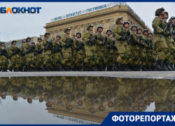  Волгоградский фотограф показал первую репетицию парада к 9 мая