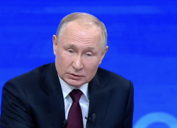 Путин упомянул Сталинград на прямой линии 