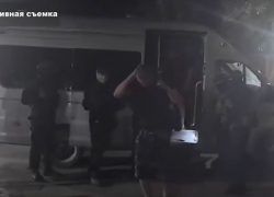 ОМОН и ФСБ нагрянули в кафе в Михайловке 