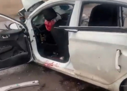 Пострадавшего в смертельной аварии 14-летнего волгоградца спасают в реанимации