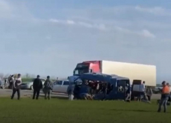 Директору спортшколы и двум водителям предъявили обвинения по факту гибели баскетболисток из Волгограда 