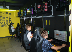 Геймеры подрались из-за любви на пороге компьютерного клуба в Волгограде