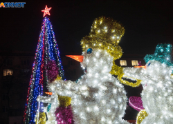 Новогоднюю иллюминацию срочно закупают для Волгограда на три миллиона 