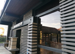 В популярном кафе в центре Волгограда ликвидируют последствия пожара на праздники