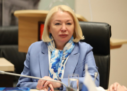 Поклонница тихой роскоши и тяжелого люкса из волгоградской облдумы дождалась особенного внимания