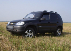 Труп мужчины обнаружен в Niva Chevrolet под Урюпинском