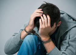17-летний подросток вместо помощи бабушке убил мужчину в Волгоградской области