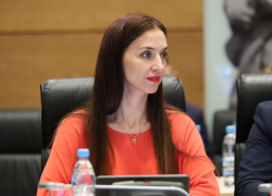 С депутата Волгоградской облдумы по суду требуют миллионы за ее банкротную фирму