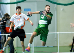 «Каустик» проиграл дебютантам Суперлиги