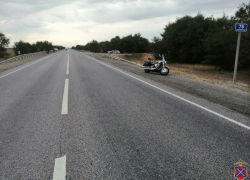 Подросток-байкер отправил двух школьников в больницу в Волгоградской области