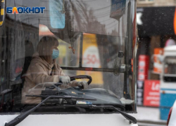 Два автобуса после Нового года в Волгограде изменят маршрут
