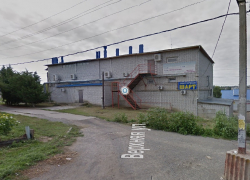 В Волгограде умер упавший с балкона кафе 17-летний подросток