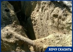 Трубу с газом пробили рабочие на улице Двинской в Волгограде: жильцы напуганы стройкой магазина