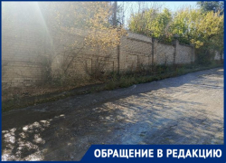 Мощный потоп вторые сутки размывает дорогу в Волгограде — видео 