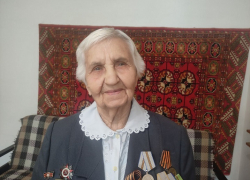 В Волгограде простились с участницей Сталинградской битвы Валентиной Подлесной