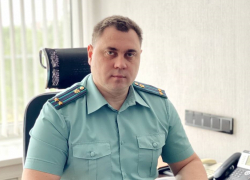 Оставили на свободе: в Волгограде глав ФССП и Росимущества осудят за незаконную покупку иномарки