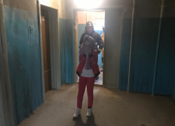 «Один умер, восемь пострадавших»: ночью загорелось общежитие в Волжском