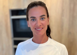 Елена Исинбаева тайно вернулась в Россию