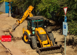 13-летний мотоциклист протаранил тракторную телегу в Волгоградской области: двое в больнице
