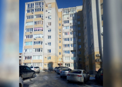 Из-за запаха газа жильцы увозят семьи из новостройки в Волгограде