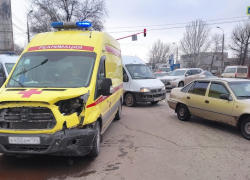 В Волгограде два человека пострадали в ДТП с реанимацией
