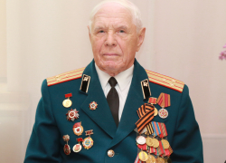 Расписавшийся на Рейхстаге волгоградский фронтовик празднует 100-летие