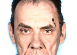 Голубоглазый седой пенсионер в черной шапке бесследно пропал под Волгоградом