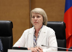 Стала известна судьба депутатского мандата попавшей под суд Распутиной