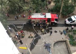 Есть жертвы: подробности крупного пожара в высотке в Волгограде