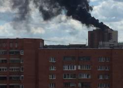 На западе Волгограда загорелась 16-этажка: 22 человека эвакуировано