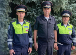 Потерявшему сознание волгоградскому водителю спасли жизнь инспекторы ГАИ