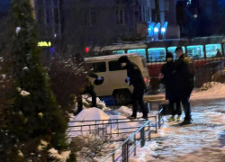 Тело молодого парня нашли у элитной высотки в Волгограде