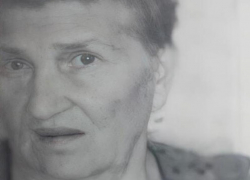 Пенсионерка с красными волосами исчезла в Волгограде