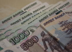Больше 500 малоимущих студентов Волгограда получают «зарплату» из бюджета 