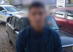 Участники свадебного кортежа устроили неадекватное лихачество на дорогах Волгограда