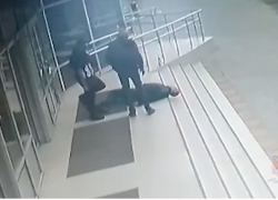 Дагестанец убил посетителя караоке в центре Волгограда: шок-видео